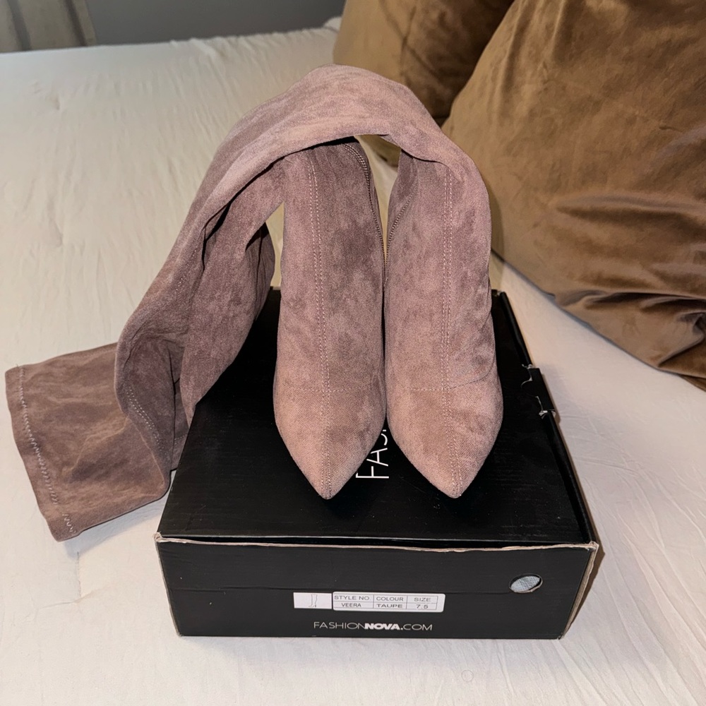Fashion Nova Places to be over the knee boots ( Taupe )
